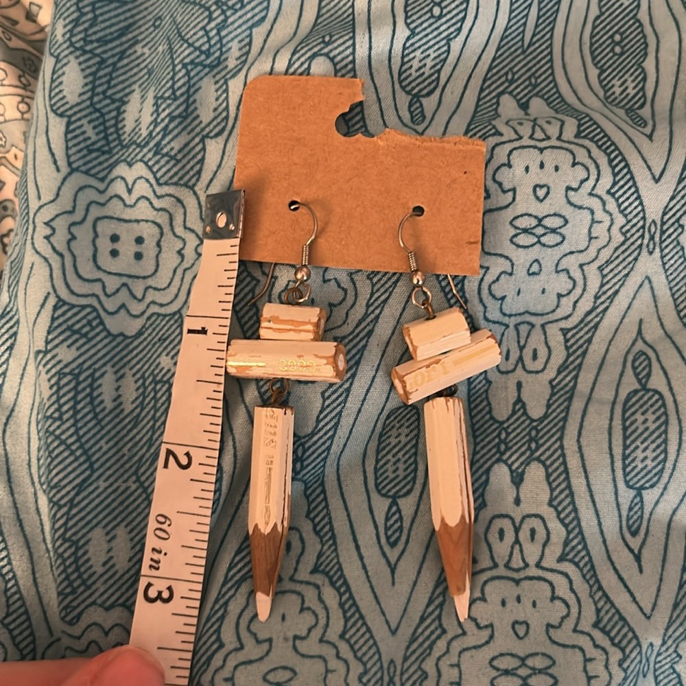 Vintage 1980’s Unique White Pencil Earrings - Picture 12 of 16